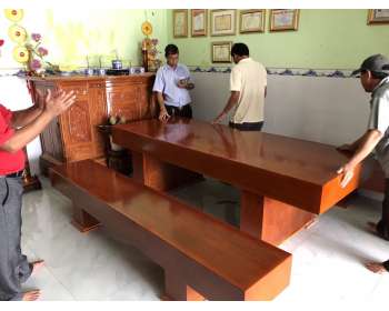 Bộ bàn ghế K3 nguyên khối hộp gỗ xoan đào K31