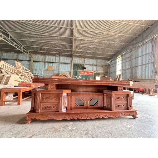 Kệ Tivi gỗ sồi nga KT053