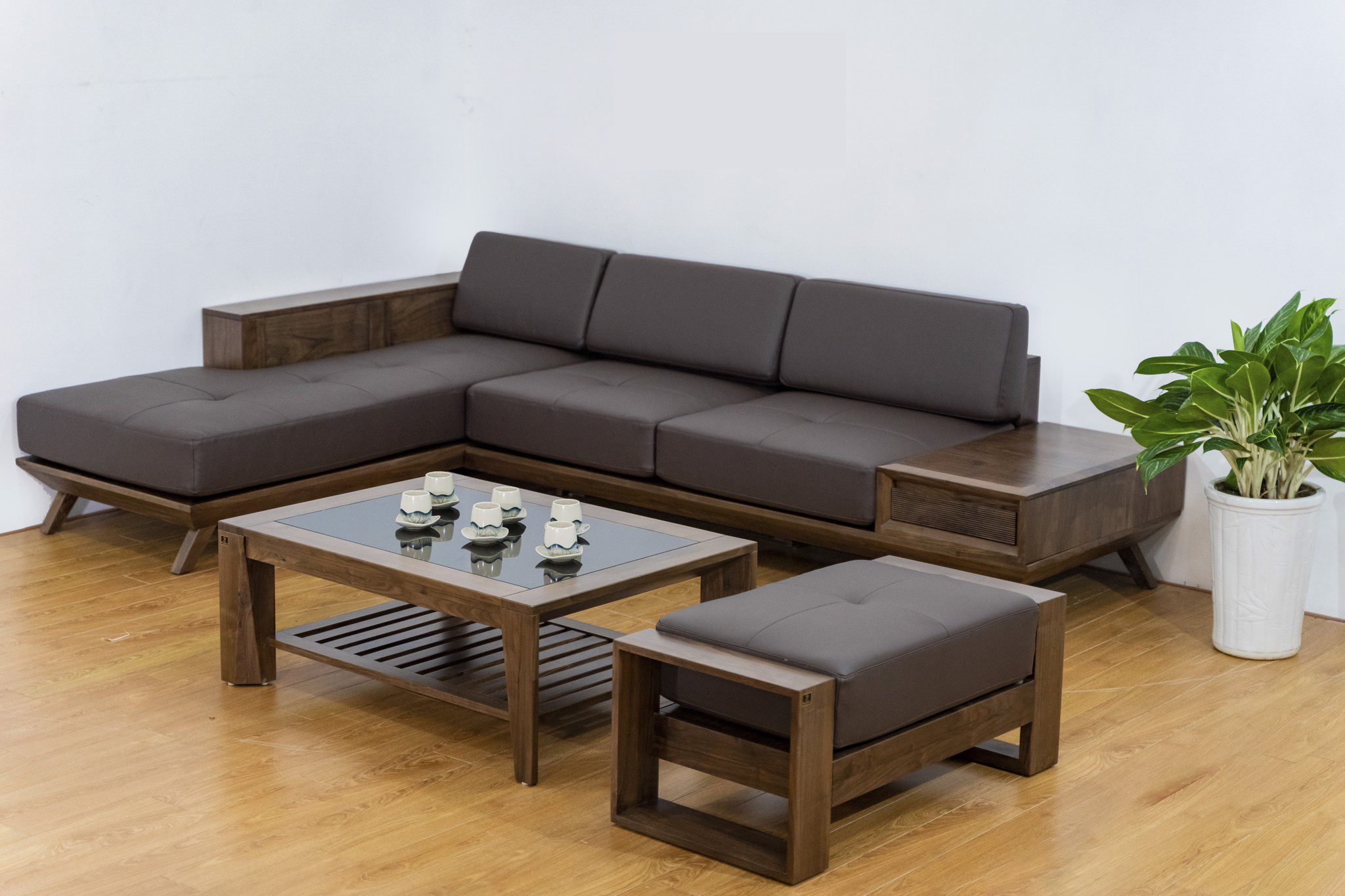 Kinh nghiệm lựa chọn một bộ sofa gỗ tự nhiên phòng khách