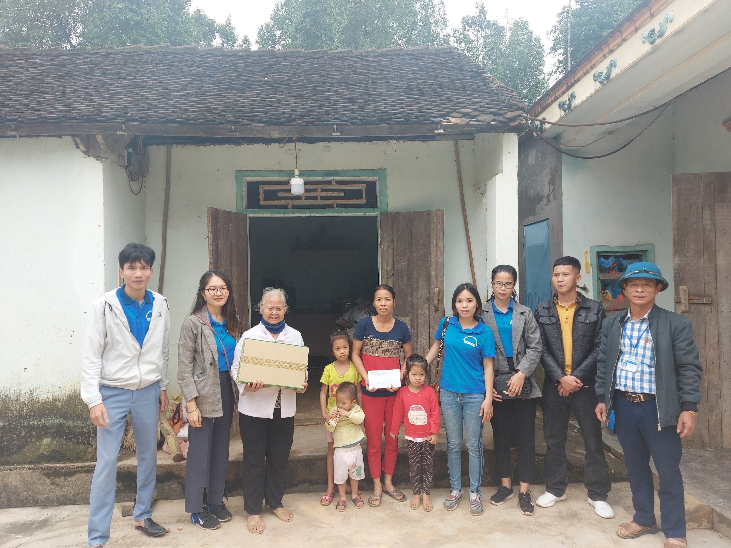 hỗ trợ đồng bài miền trung